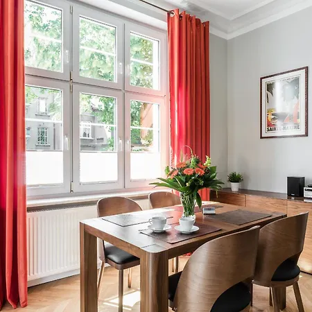 Sanhaus - Monaco - Z Parkingiem Dwa Kroki Od Plazy *